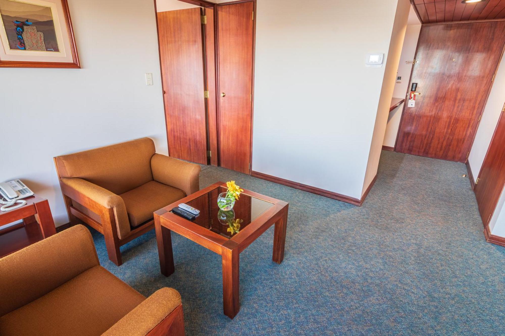 Ghl Hotel Lago Titicaca Puno Zewnętrze zdjęcie A room at the hotel